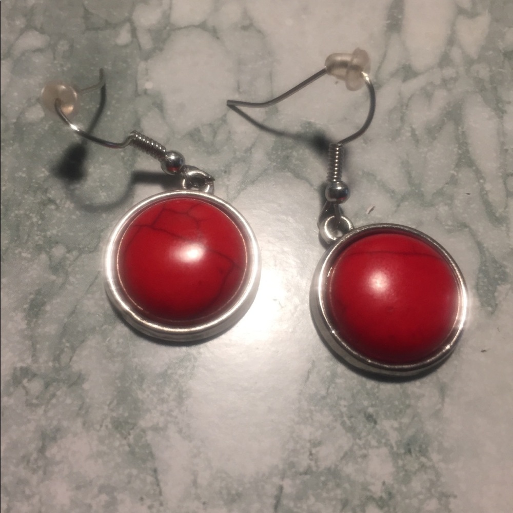 ❌SOLD❌ Red Crackle Stone and Silver Earrings